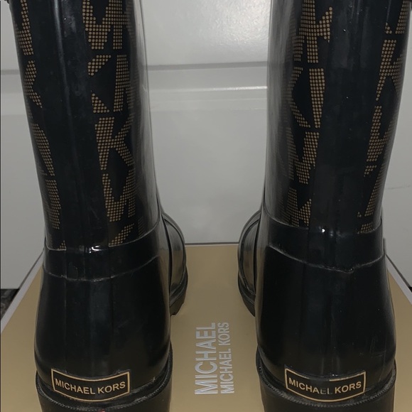 Michael Kors Rain Boots - Picture 3 of 4